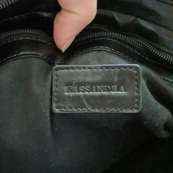 Kassandra handbag - Picture 9 of 9